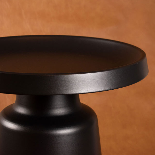 Mesa Lateral Estilo Mushroom - Negro