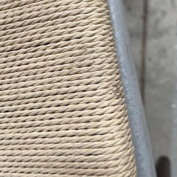 OUTLET: Silla de Comedor Wishbone Réplica - Nogal