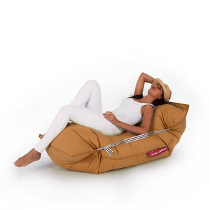 Puff Lounge Dagmar estilo Camastro Ocre